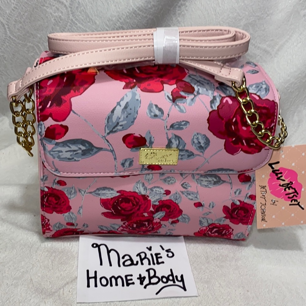 Betsey Johnson Luv purse Crossbody bag BJ LB pink